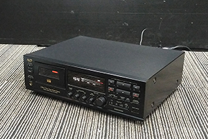 A&D　カセットデッキ　GX-Z5300