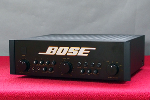 BOSE　プリメインアンプ　4702-III