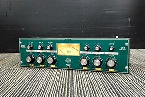 Altec　ミキサーアンプ　1592A