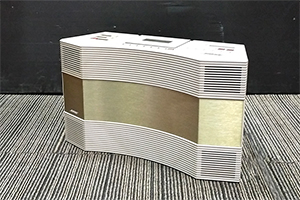 BOSE　スピーカー内臓システムプレーヤー　AW-1