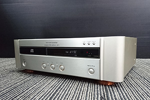 Marantz　CDプレーヤー　CD-7