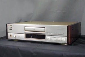 SONY　CDプレーヤー　CDP-777ESA