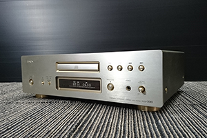 DENON CDプレーヤー　DCD-S10