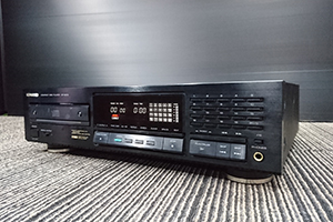 KENWOOD CDプレーヤー　DP-8010