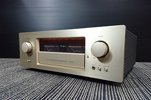 Accuphase　プリメインアンプ　 E-406V