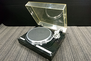 KENWOOD　レコードプレーヤー　KP-1100