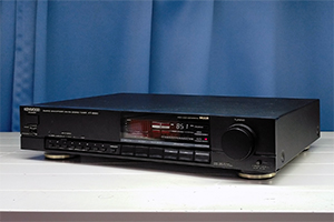 KENWOOD　FM/AMチューナー　KT-2020