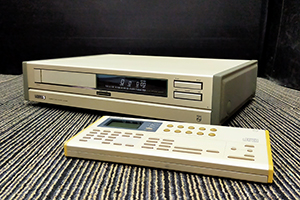 PHILIPS　CDプレーヤー　LHH1000