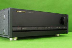 Marantz　プリメインアンプ　PM-75