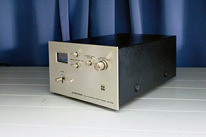 PIONEER CD-4 DEMODULATOR MODEL QD-240