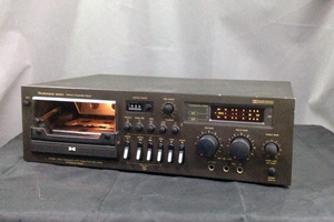 Technics　カセットデッキ　RS-M60