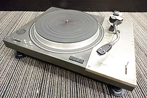 Technics　レコードプレーヤー　SL-1100