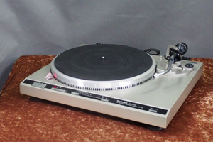 Technics　レコードプレーヤー　SL-Q4