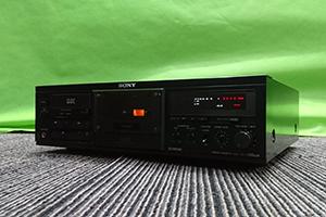 SONY　カセットデッキ　TC-K333ESX