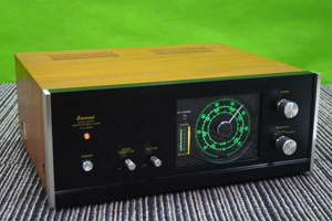 SANSUI　FM/AMチューナー　TU-666