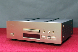 TEAC　CDプレーヤー　VRDS-25XS