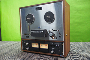 TEAC　オープンリールデッキ　A-4010GSL