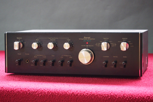 SANSUI　プリメインアンプ　AU-6900