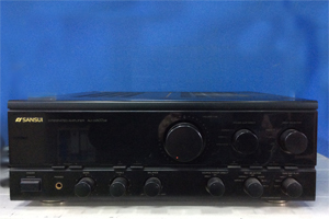 SANSUI　プリメインアンプ　AU-α607DR