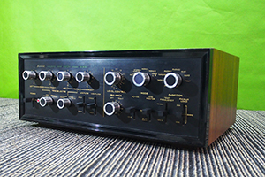 SANSUI プリアンプ　CA-303