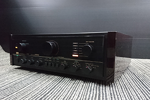 SANSUI　コントロールアンプ　C-2301 VINTAGE