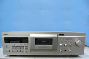 SONY　カセットデッキ　TC-KA3ES