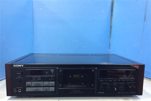 SONY　カセットデッキ　TC-K555ESG